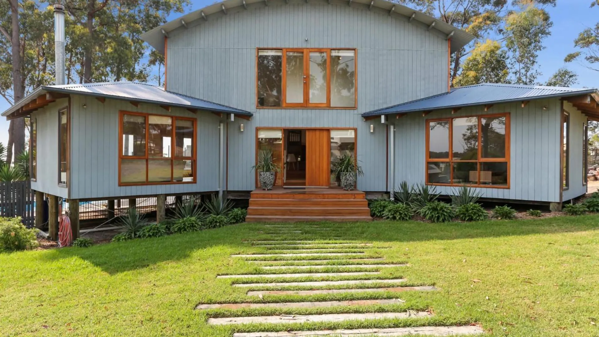 Holiday home Tura Tree House Villa Tura Beach